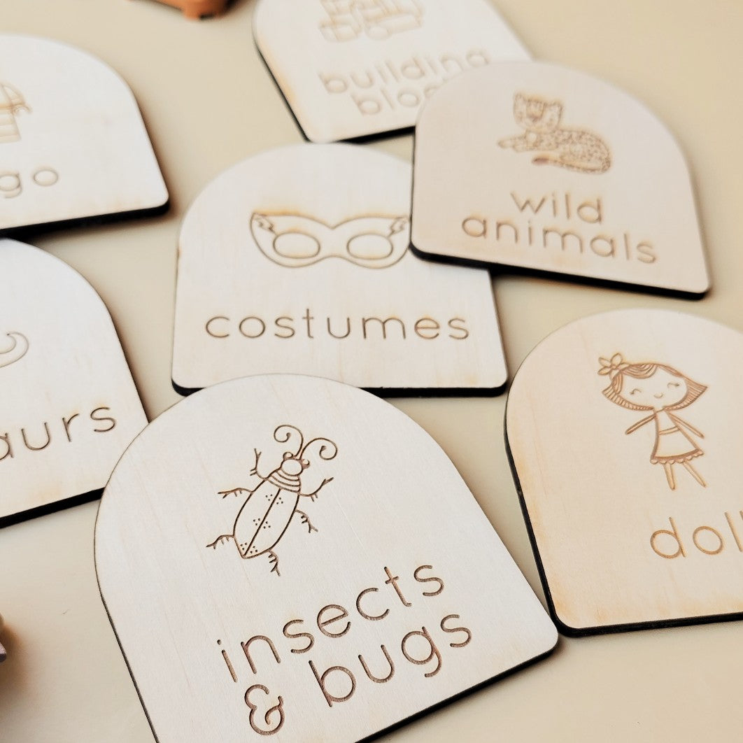 Arch Toy Box Labels