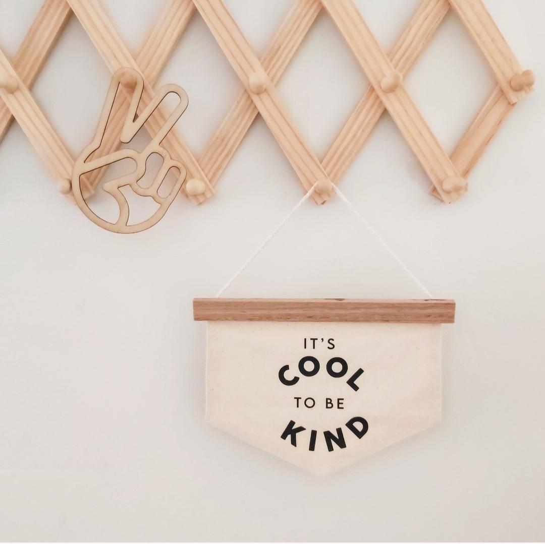 'it's Cool to be Kind' Quote Banner